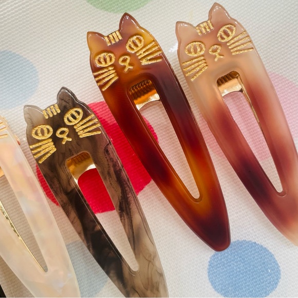 Kitty Cat Hair Clips - Picture 4 of 7